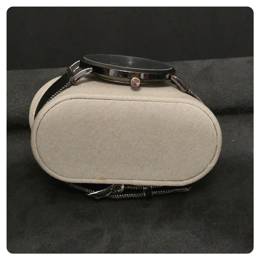 Geneva Mesh Strap Watch Mens OS Black Analog Minimalist Casual